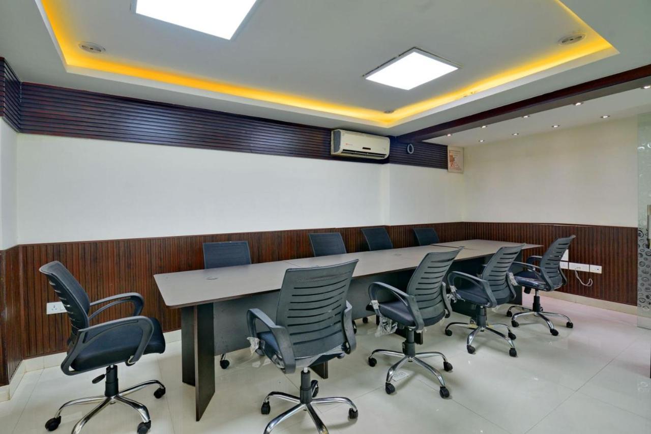 Silver Leaf Noida Exterior foto